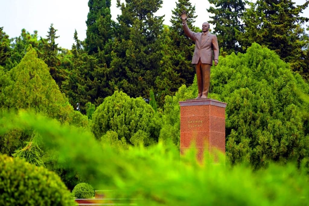 Heydar Aliyev Park — Naftalan